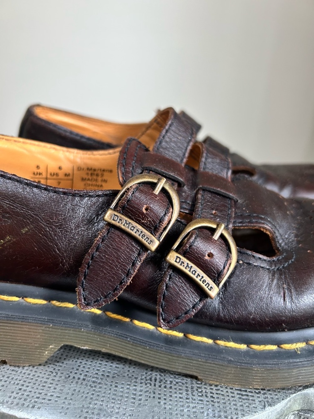 Dr. Martens ~ Chunky Leather Double Strap Mary Jane’s in size US 7 - Picture 14 of 16